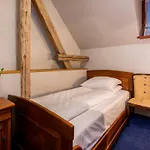 Dworek 1885 Ostrzeszów