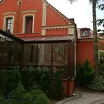 Dworek 1885 Hotel 3*