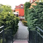 Dworek 1885 Hotel Ostrzeszów