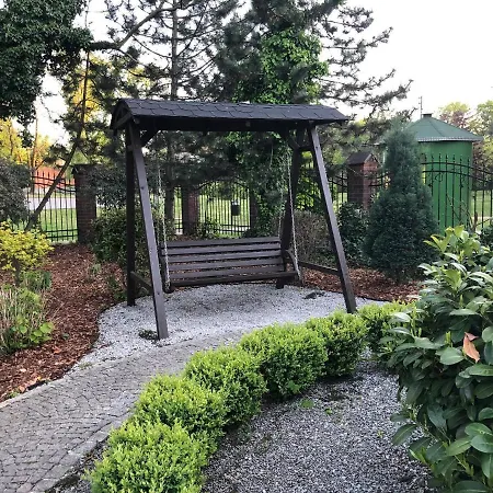 Dworek 1885 Hotel 3*