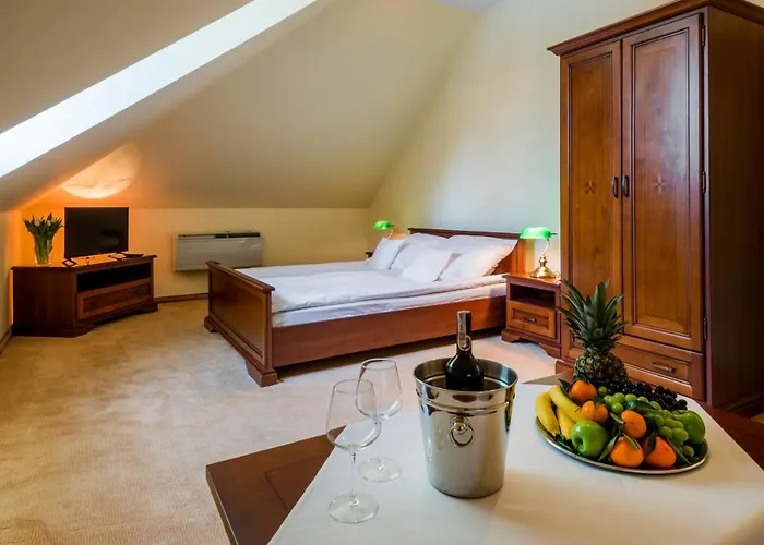 Dworek 1885 3* Ostrzeszów